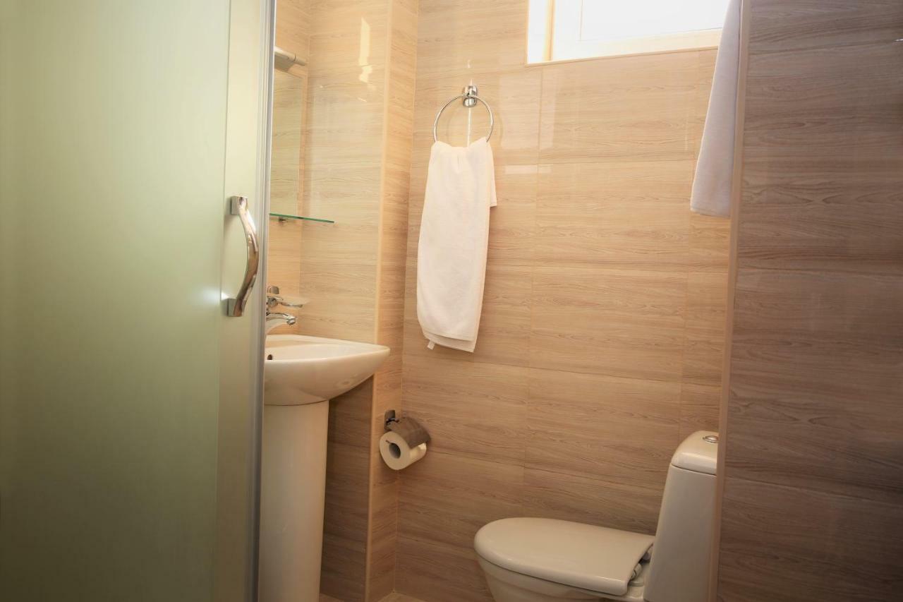 Hotel Gureli Тбилиси Стая снимка